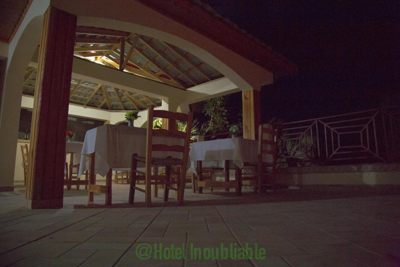 Hotel Inoubliable Cotterelle Esterno foto