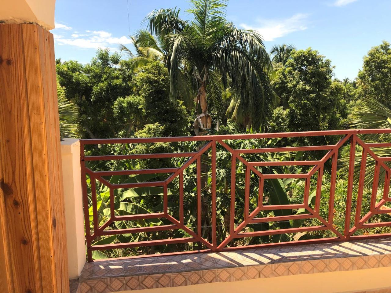 Hotel Inoubliable Cotterelle Esterno foto